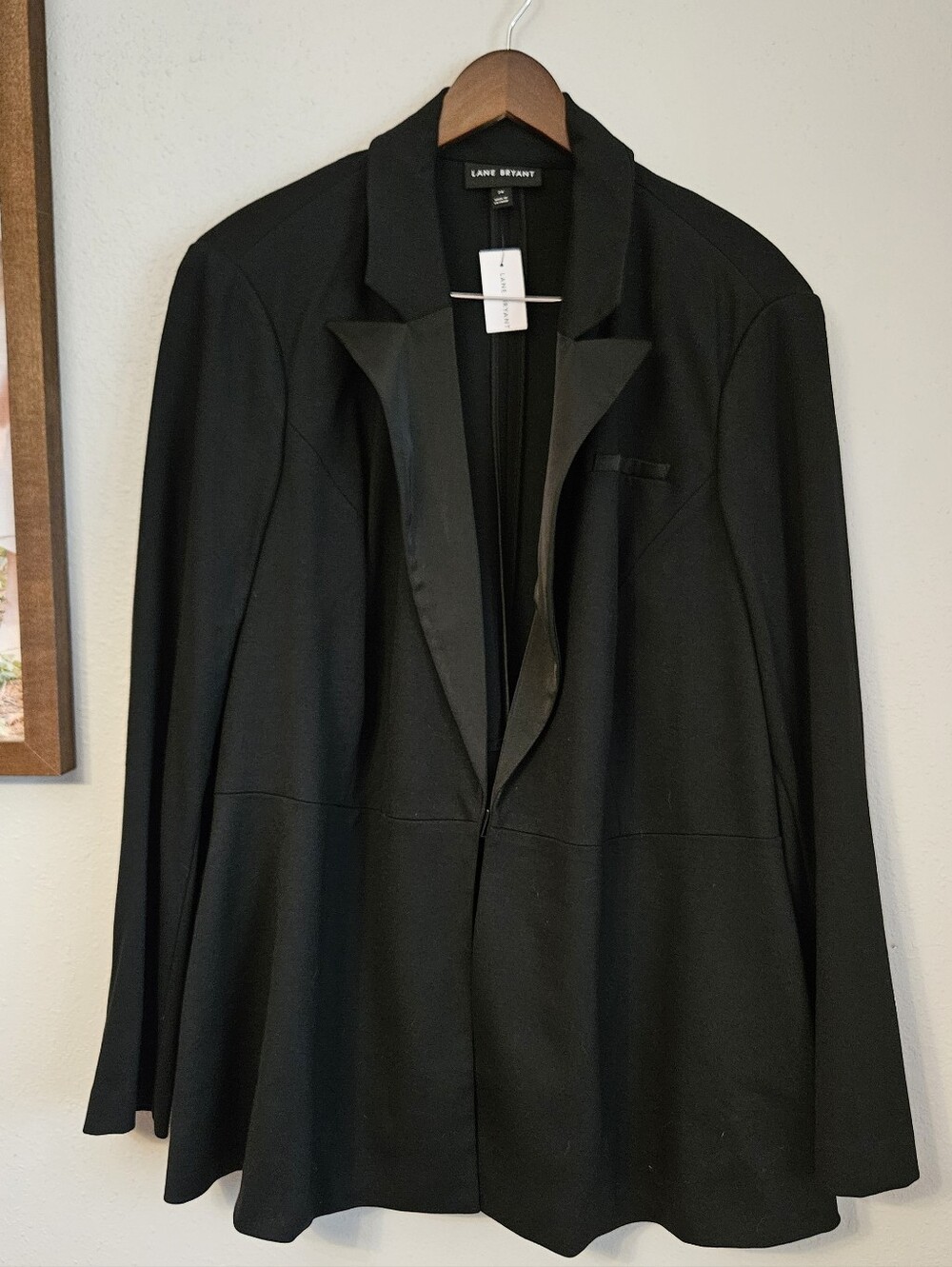NWT Lane Bryant Women’s Black Satin Lapels Hook-Closure Career Office Blazer 24
